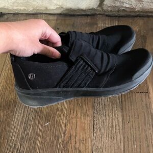 Bzees Black slip on Sneakers